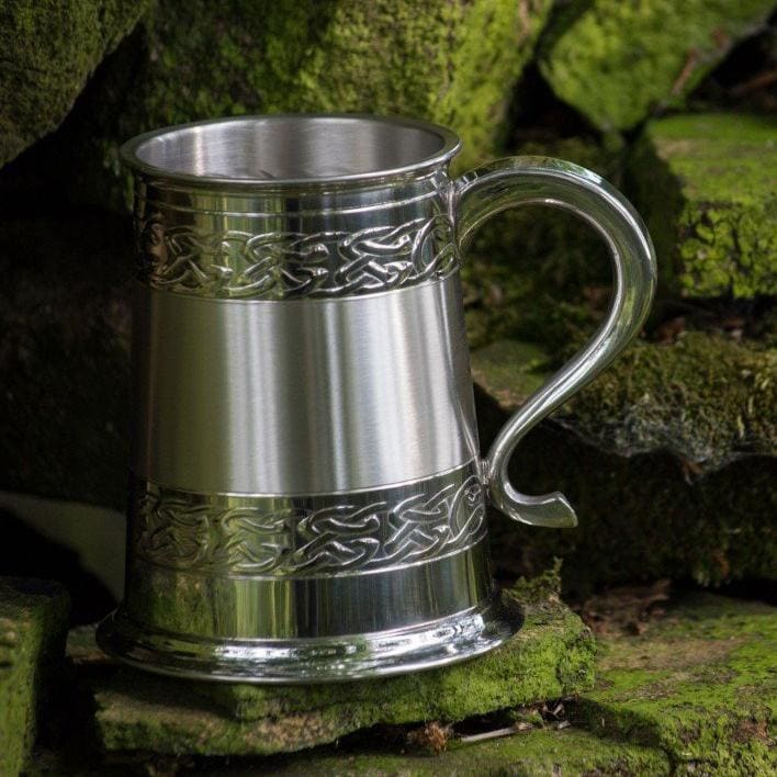 1 Pint Embossed Celtic Bands Pewter Tankard